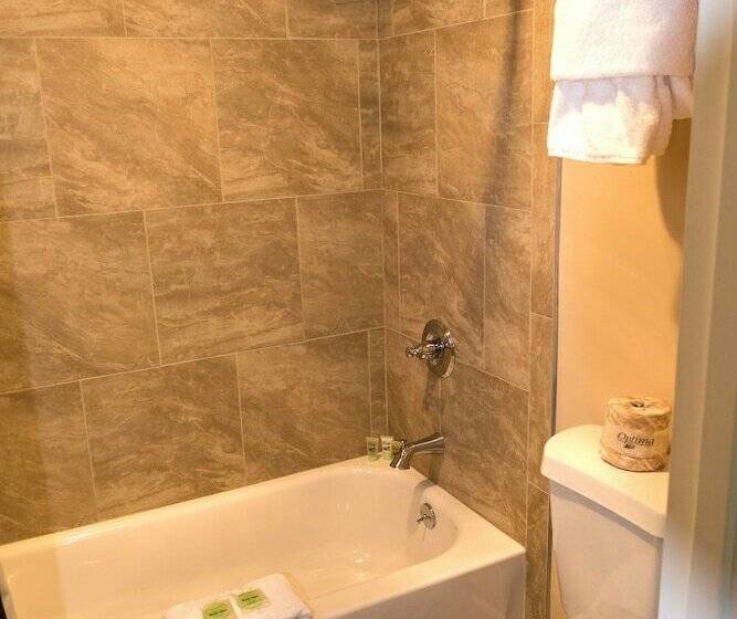 スタンダードルーム, Abram Inn & Suites
