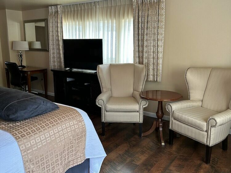 スタンダードルーム, Abram Inn & Suites