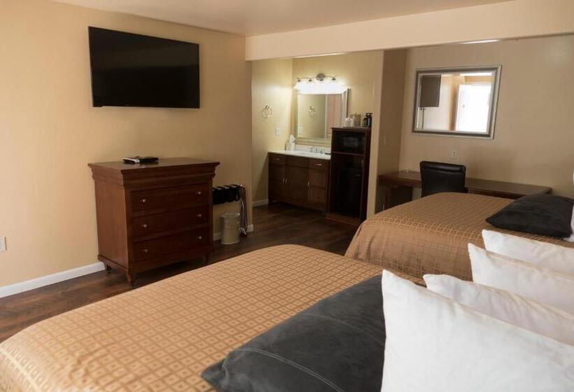 スタンダードトリプルルーム, Abram Inn & Suites