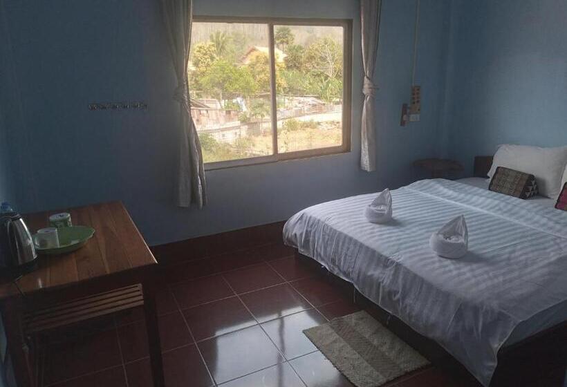 Номер Стандарт, Lamorn Guesthouse