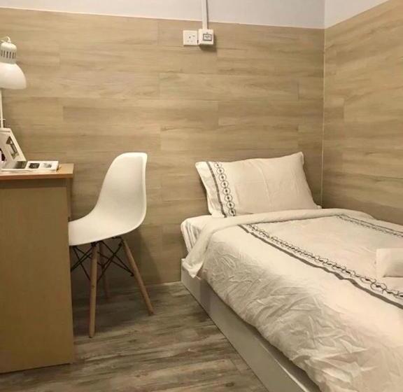 Номер Economy Индивидуальный, Grayhaus Guest House