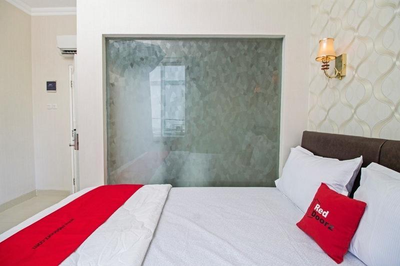 Номер Стандарт, Reddoorz Plus @ Cideng Barat