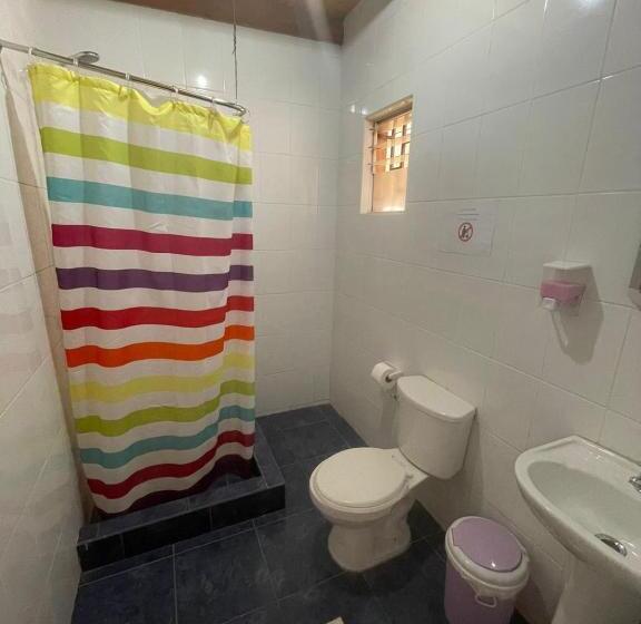 패밀리 룸, Hostal El Amigo Lucho