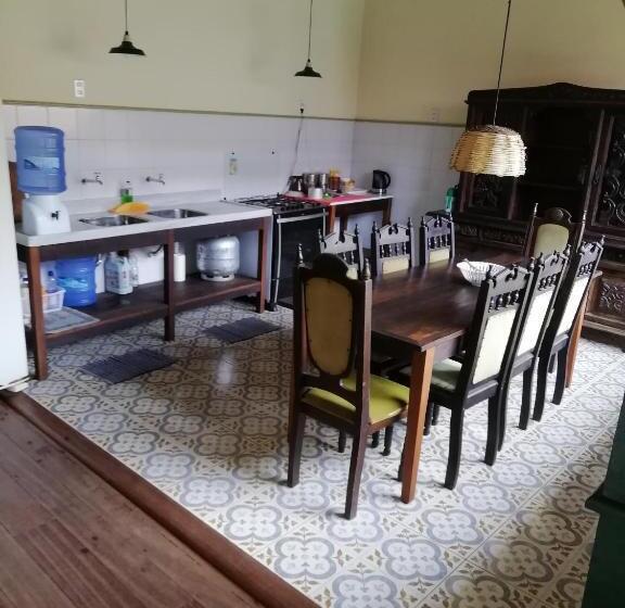 سوییت, Casa Frankie