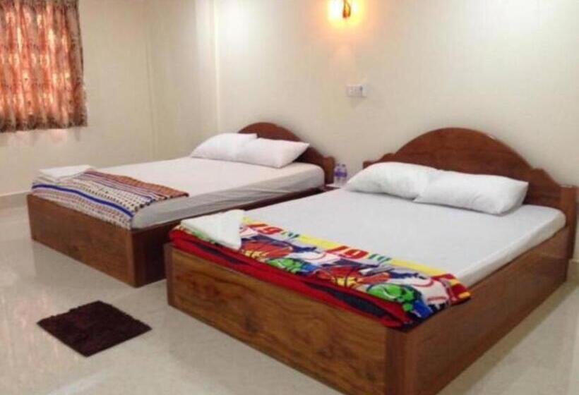 Семейный Номер, The Blue Guest House