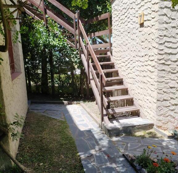 高级洋房, Cabañas El Refugio