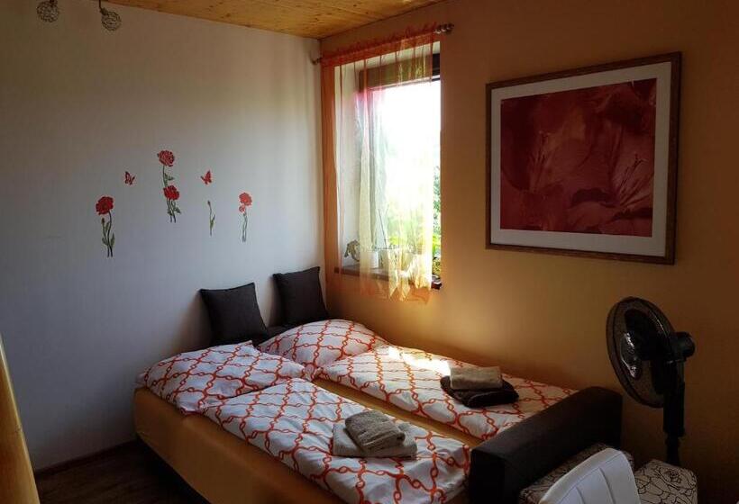 Svit, Guest House Sherpa