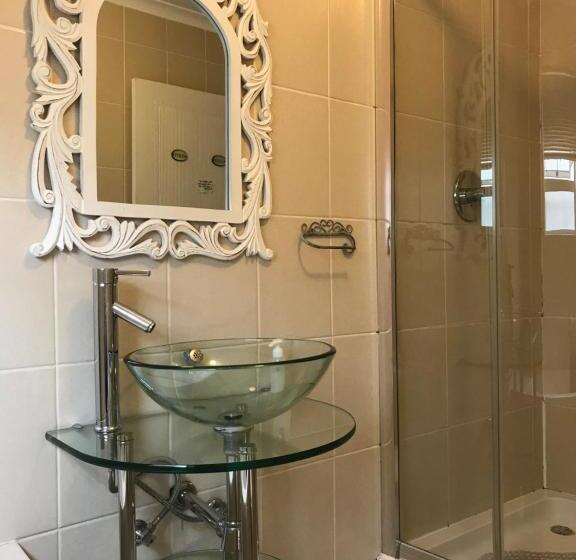Номер Стандарт Совместная Ванная, Bay Breeze Guesthouse Selfcatering