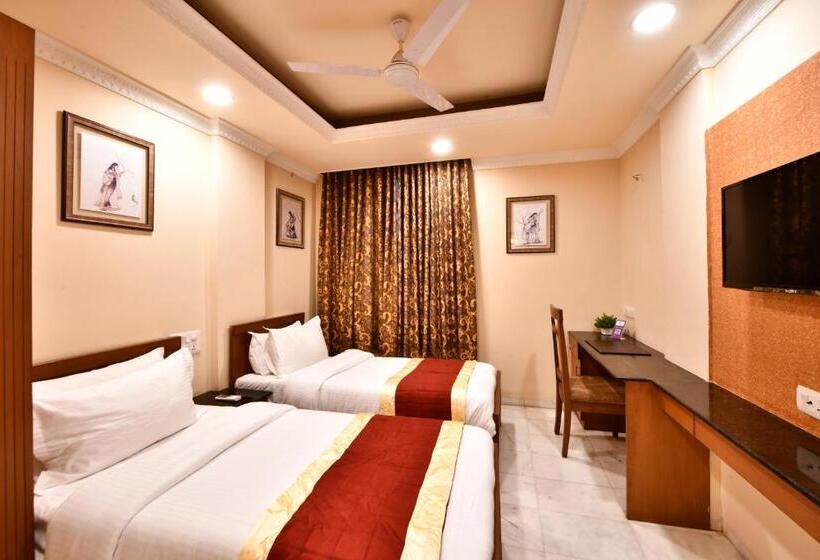 آپارتمان 2 خوابه, Click White House Residency, Vadodara