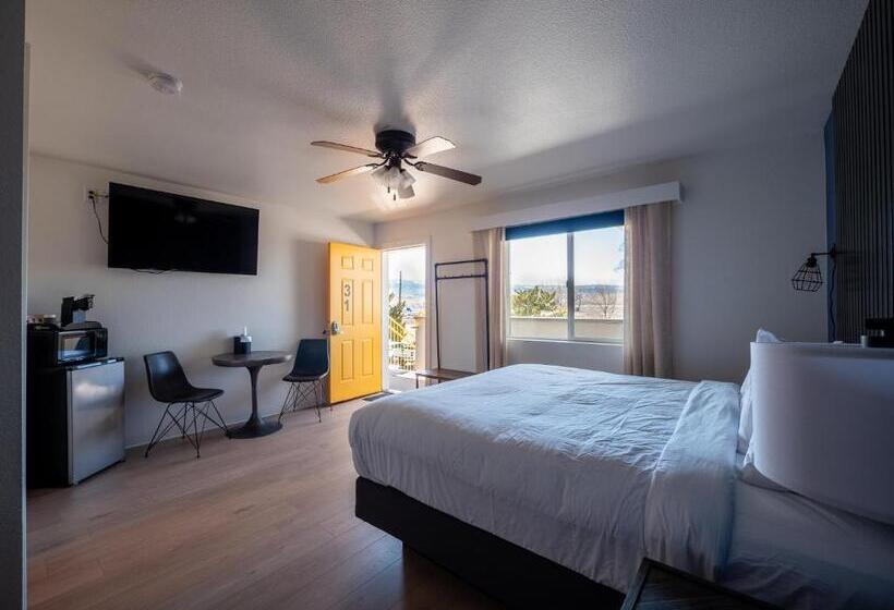 Стандартный Номер Кровать Кинг, Balanced Rock Inn