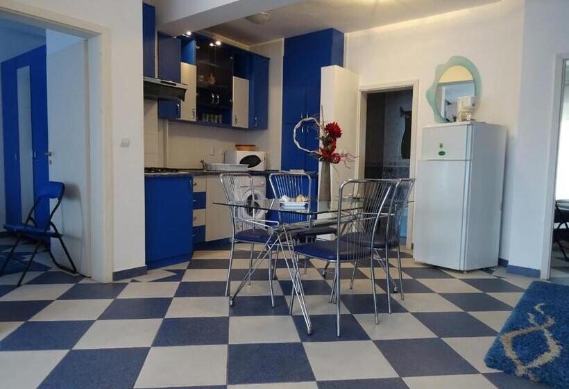 带2个卧室的高级公寓, Club Topaz Apartments