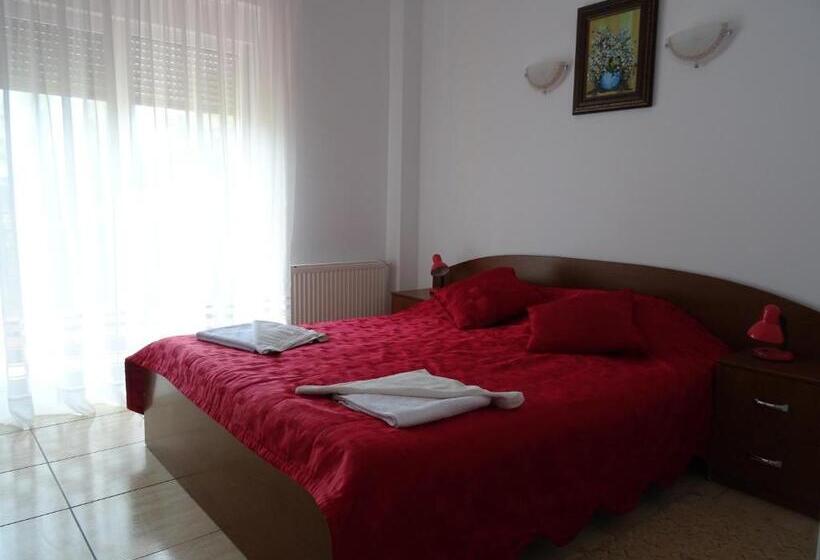 آپارتمان 2 خوابه با بالکن, Club Topaz Apartments