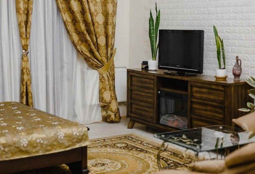 Апартаменты 1 Спальня с Террасой, Mini Hotel Glove House