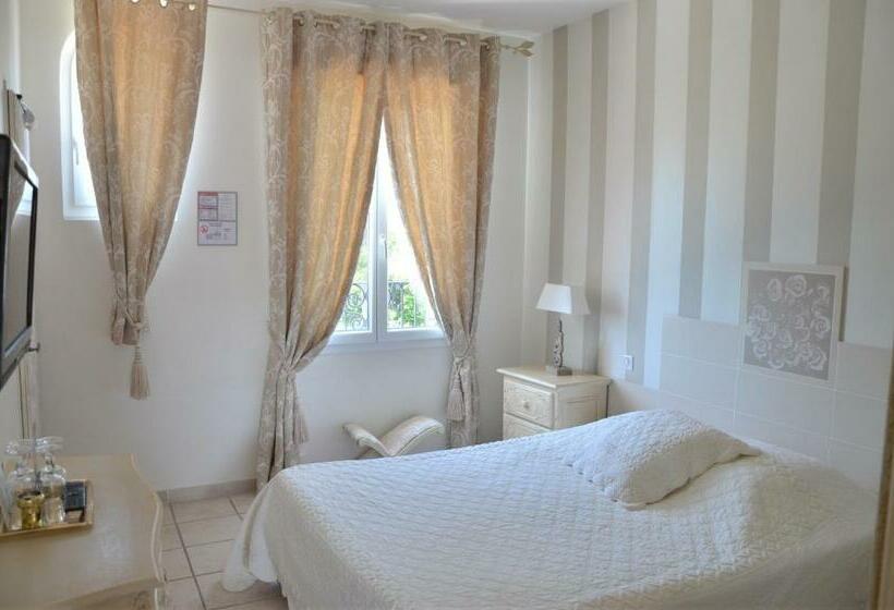 家庭间, Villa Des Anges