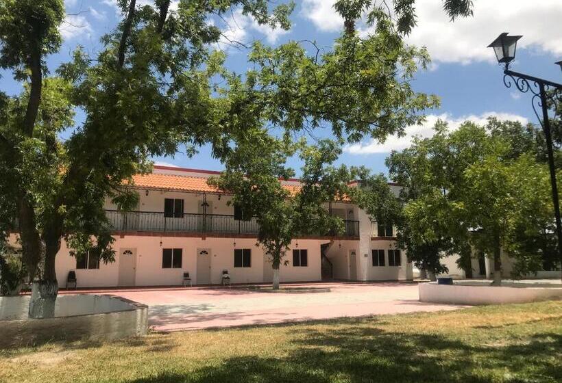 ２ダブルベッドのスタンダードルーム, La Ilusión Hotel Campestre Y Balneario