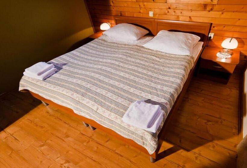 سوئیت 2 خوابه, Guesthouse Les