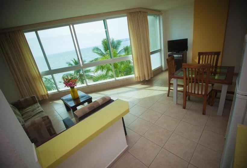 Deniz Manzaralı 1 Yatak Odalı Daire, Banderas Suites