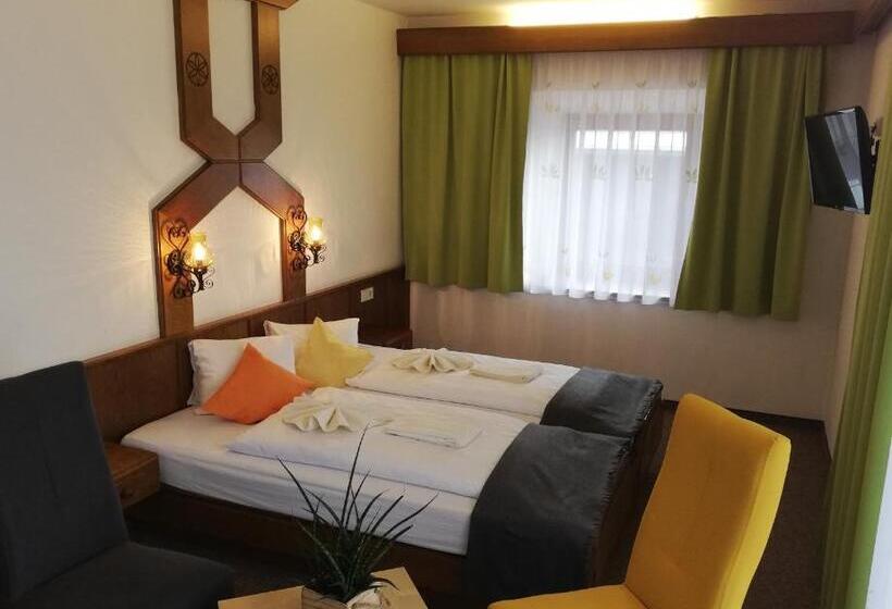 Номер Стандарт с Балконом, Gasthof Zur Schmiede