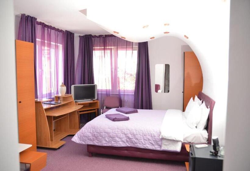 Номер Superior, Amethyst House