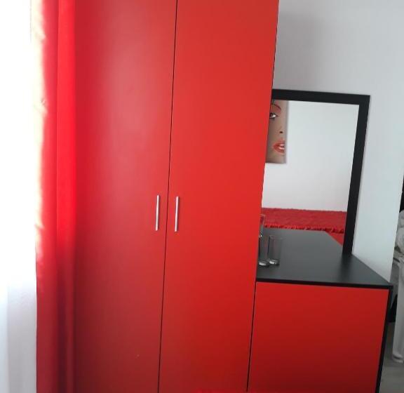 标准间带阳台, Guest House Perla