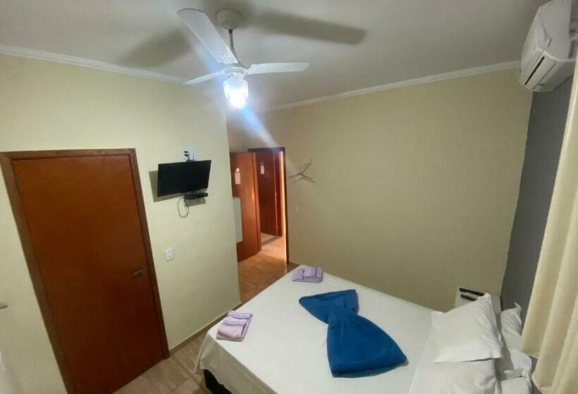 标准间, Pousada Golden House   Próxima Ao Thermas No Centro De Aguas