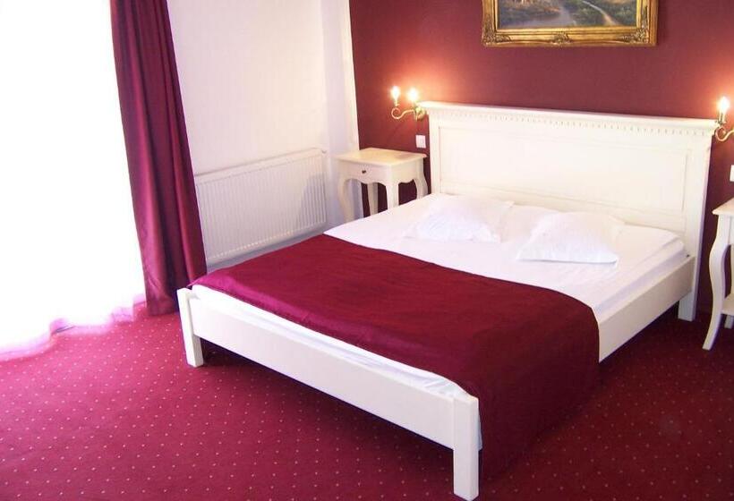 اتاق استاندارد, Pensiunea Velvet