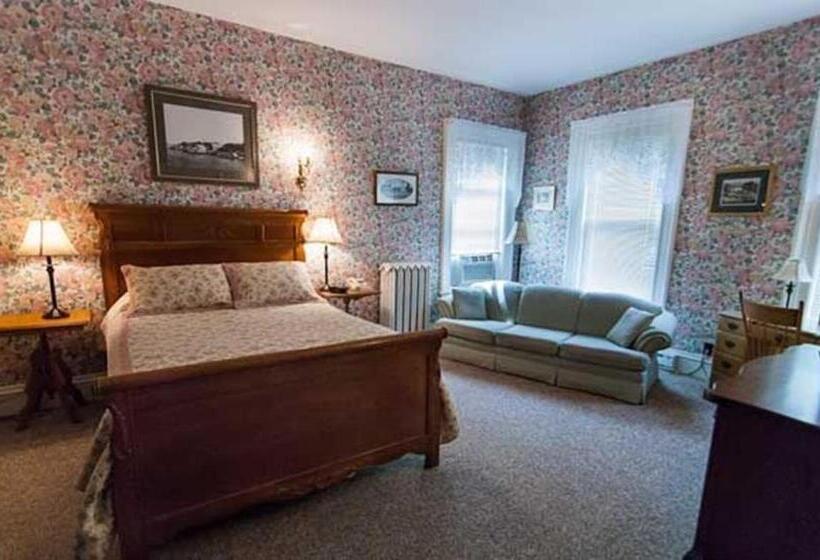 Номер Superior, Carriage House Inn