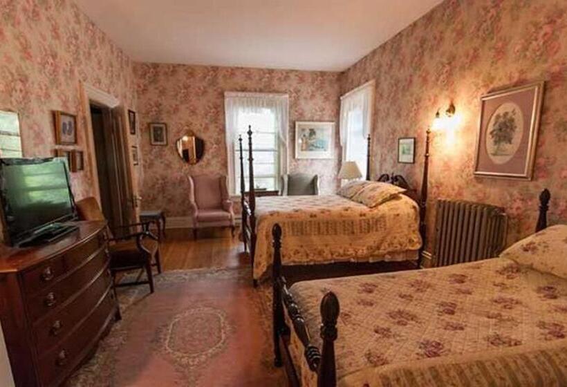 Семейный Номер Superior, Carriage House Inn
