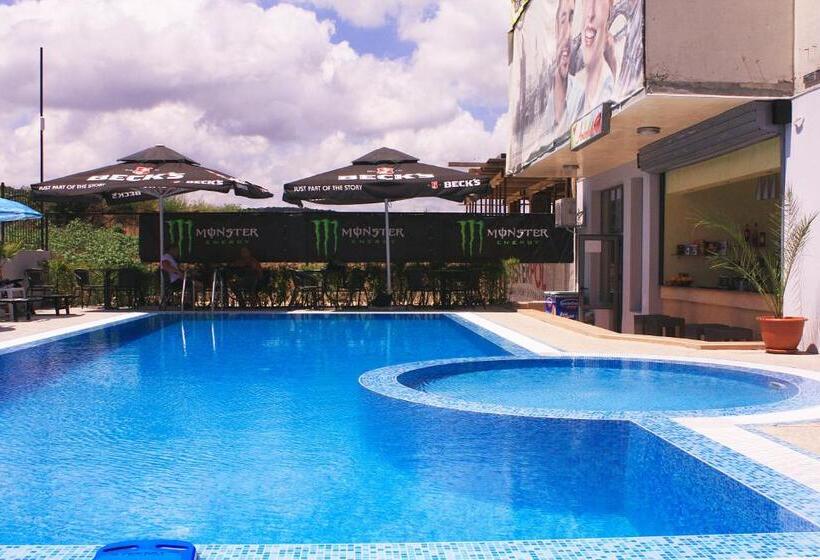 Студио Стандарт с Балконом, Guest House Ask
