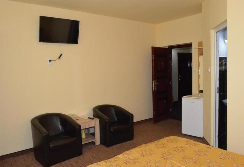 اتاق استاندارد, Pensiunea Beverly Hills