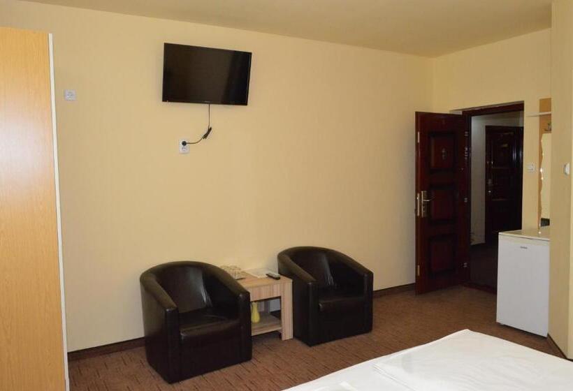 اتاق استاندارد, Pensiunea Beverly Hills