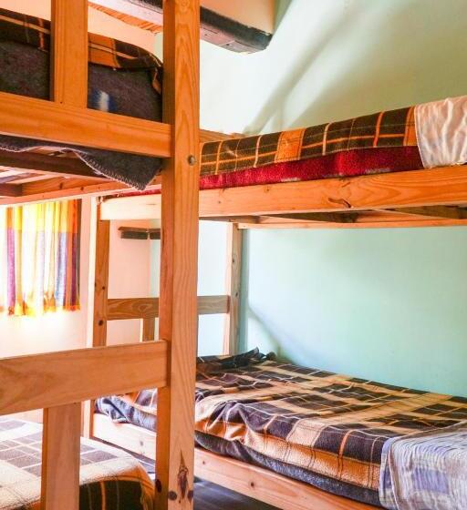 Кровать в Общей Комнате, Tilcara Mistica Hostel