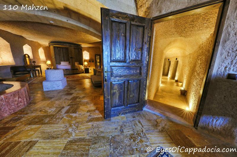 سوییت لوکس, Eyes Of Cappadocia Cave