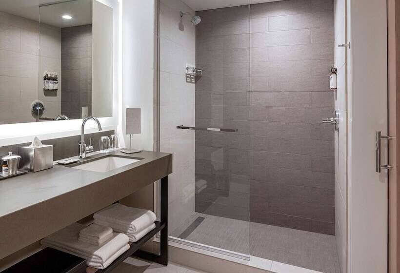 اتاق کلاب, Hyatt Regency Seattle