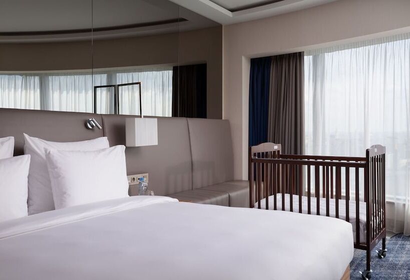 Номер Superior Вид на Город, Radisson Blu Olympiyskiy