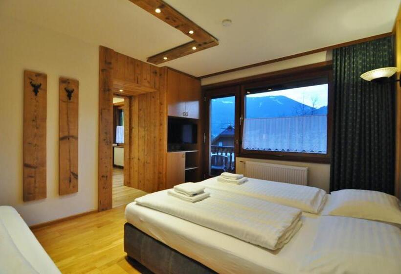 Семейный Номер, Pension & Apartments Weissbriach