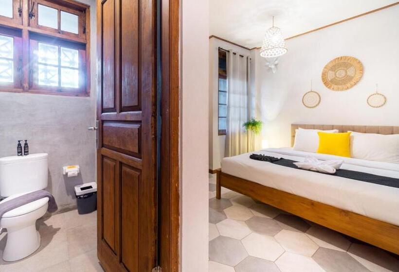 Номер Deluxe, Interconnection Hostel