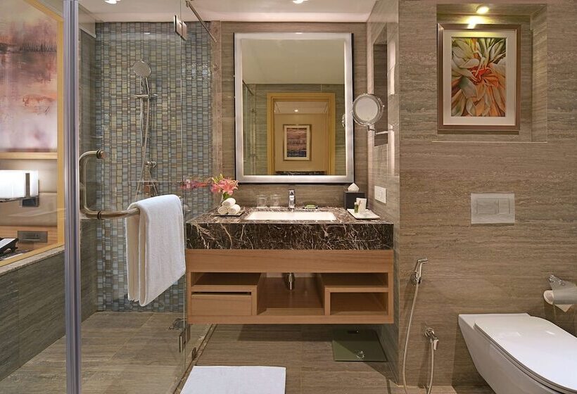 اتاق لوکس, Radisson Mumbai Andheri Midc