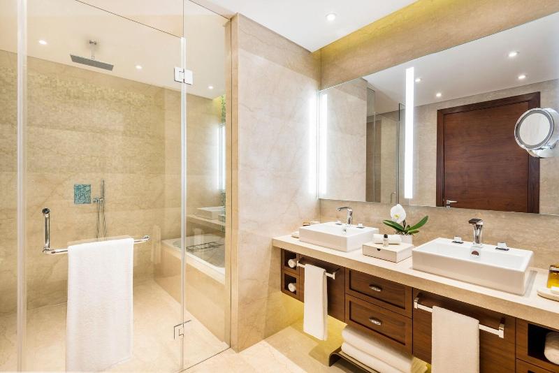 اتاق لوکس با تخت بزرگ, Al Messila, A Luxury Collection Resort & Spa, Doha