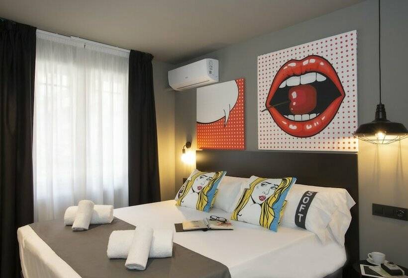 スタンダードルーム, Casual Pop Art Benidorm