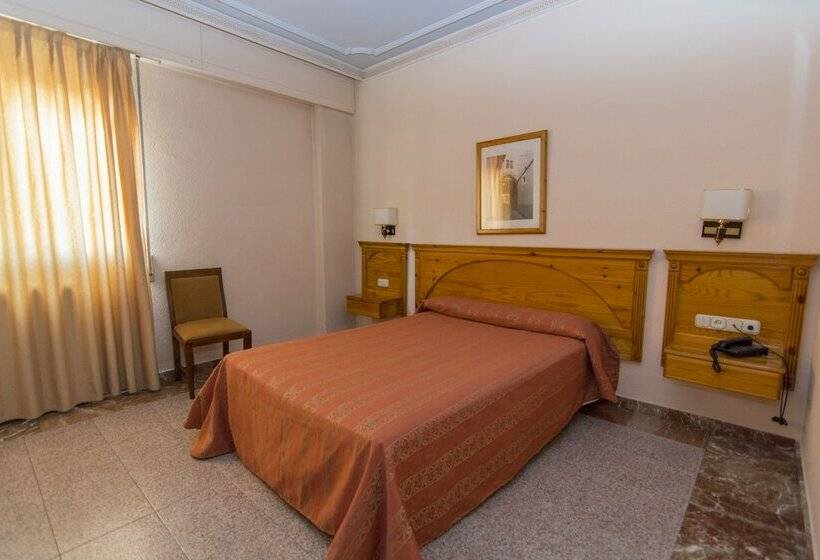 Habitación Estándar, Europa