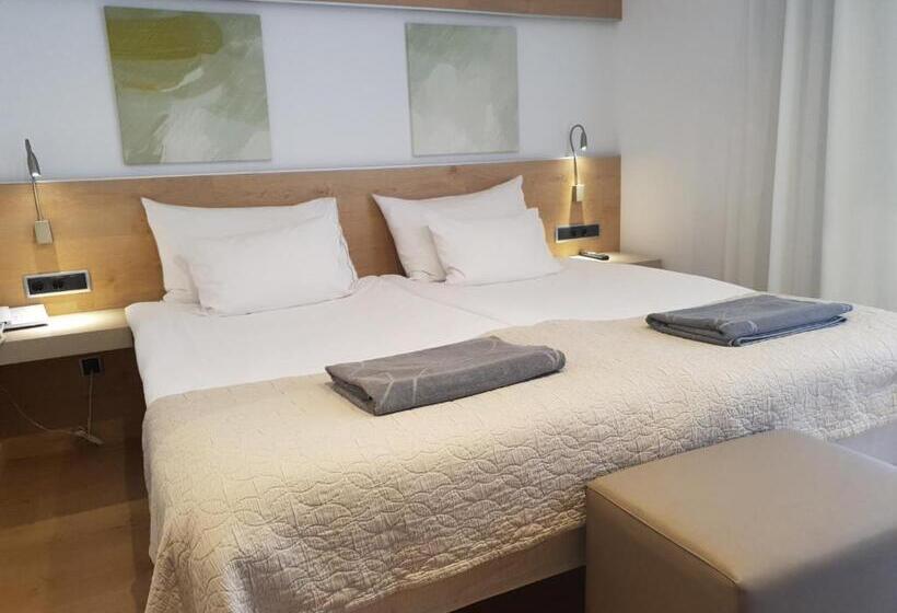اتاق استاندارد یک تخته با بالکن, Monsuau Cala D Or Hotel 4 Sup   Adults Only