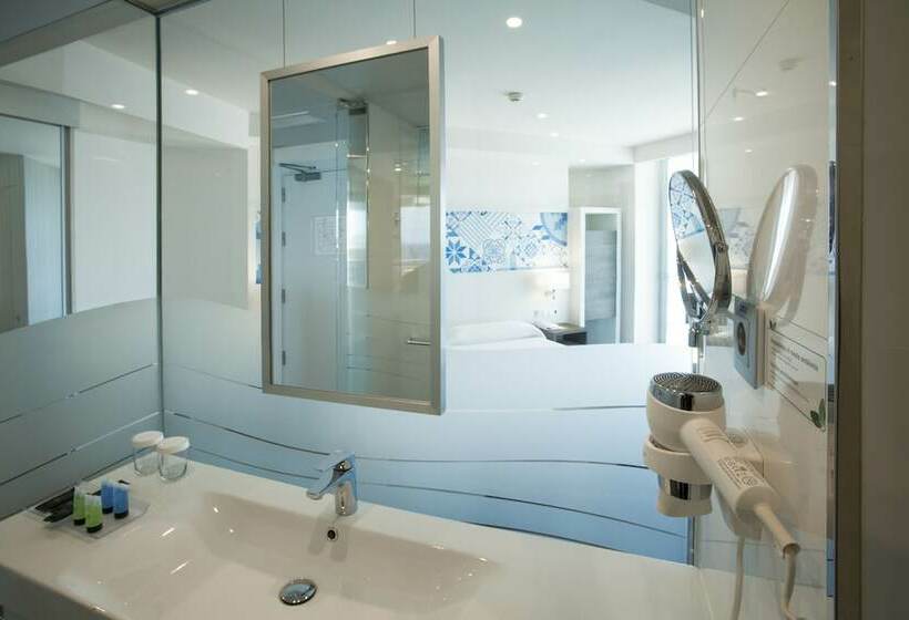 Семейный Номер, Port Benidorm Hotel & Spa 4* Sup
