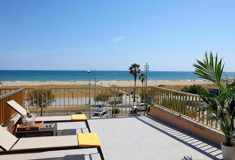استودیوی استاندارد, Aparthotel Solifemar