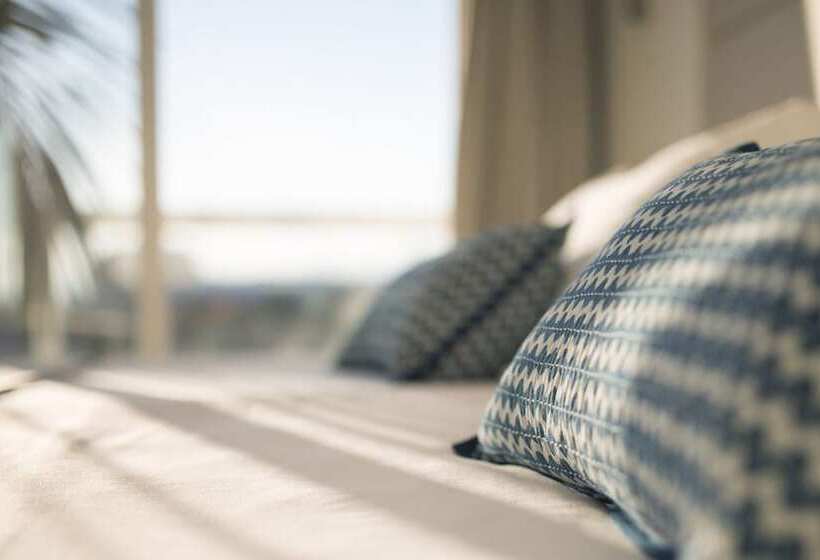 Номер Стандарт Вид на Бассейн, Las Gaviotas Suites Hotel & Spa