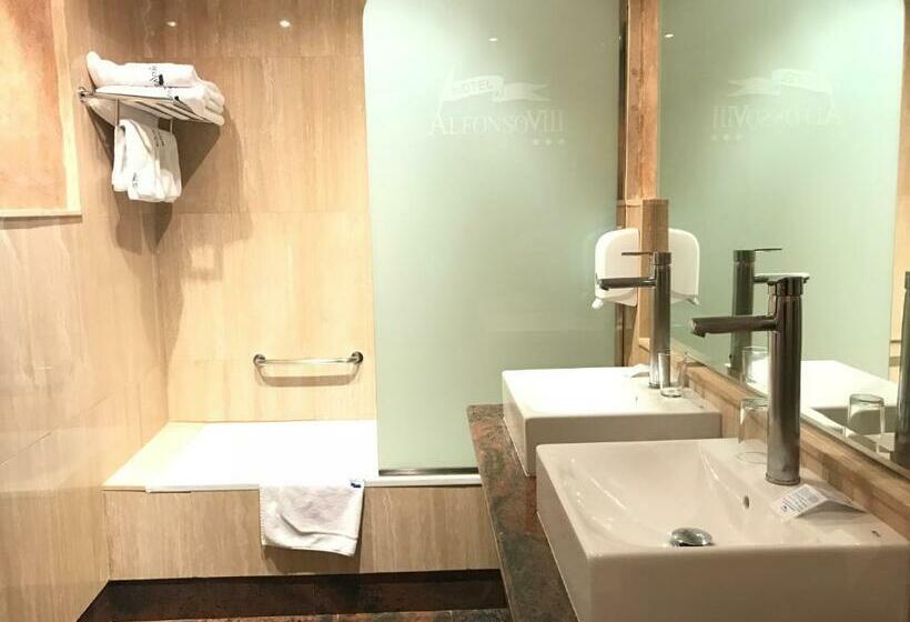 Junior Suite, Alfonso Viii De Cuenca