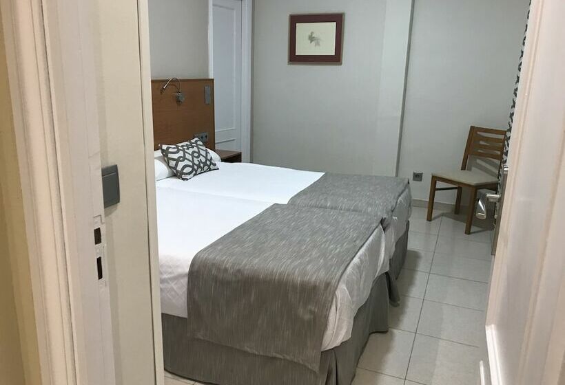 Apartamento 2 Dormitorios, Alfonso Viii De Cuenca