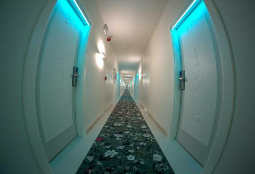 オーシャンビュースタンダードルーム, On Hotels Oceanfront - Adults Designed