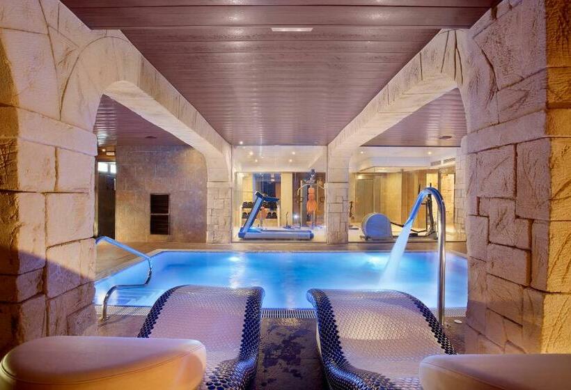 经济房, Pimar  & Spa