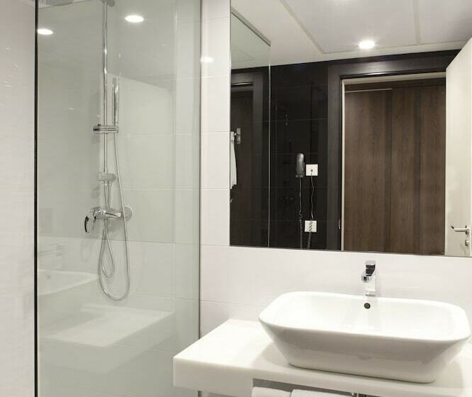 Habitación Superior, Liabeny